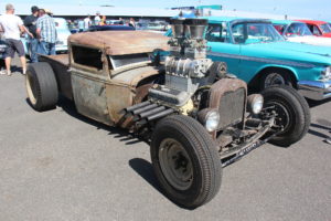 The Old-Fashioned Rat Rod Is Popular Again Today